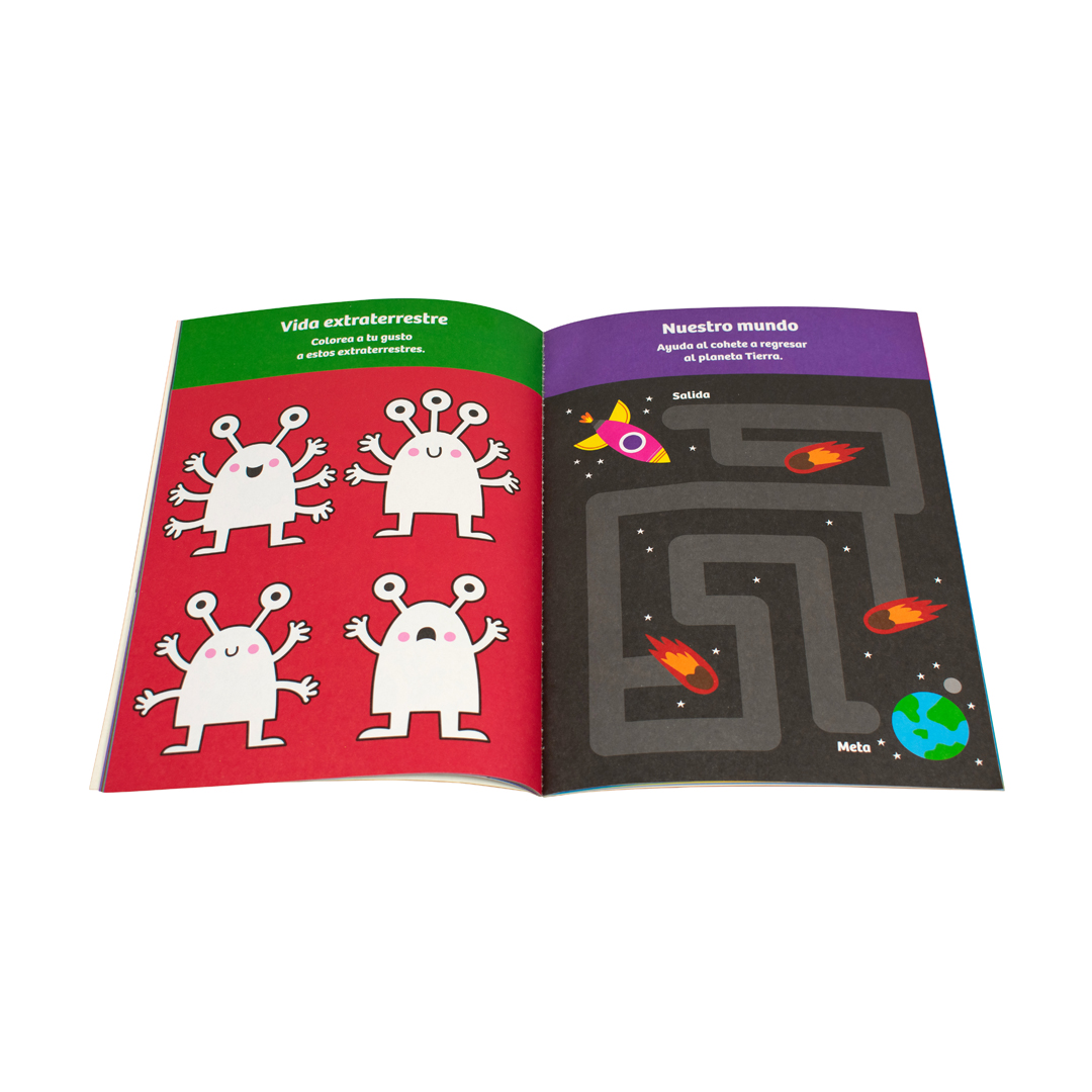 Libro infantil de actividades con calcomanias: el espacio
